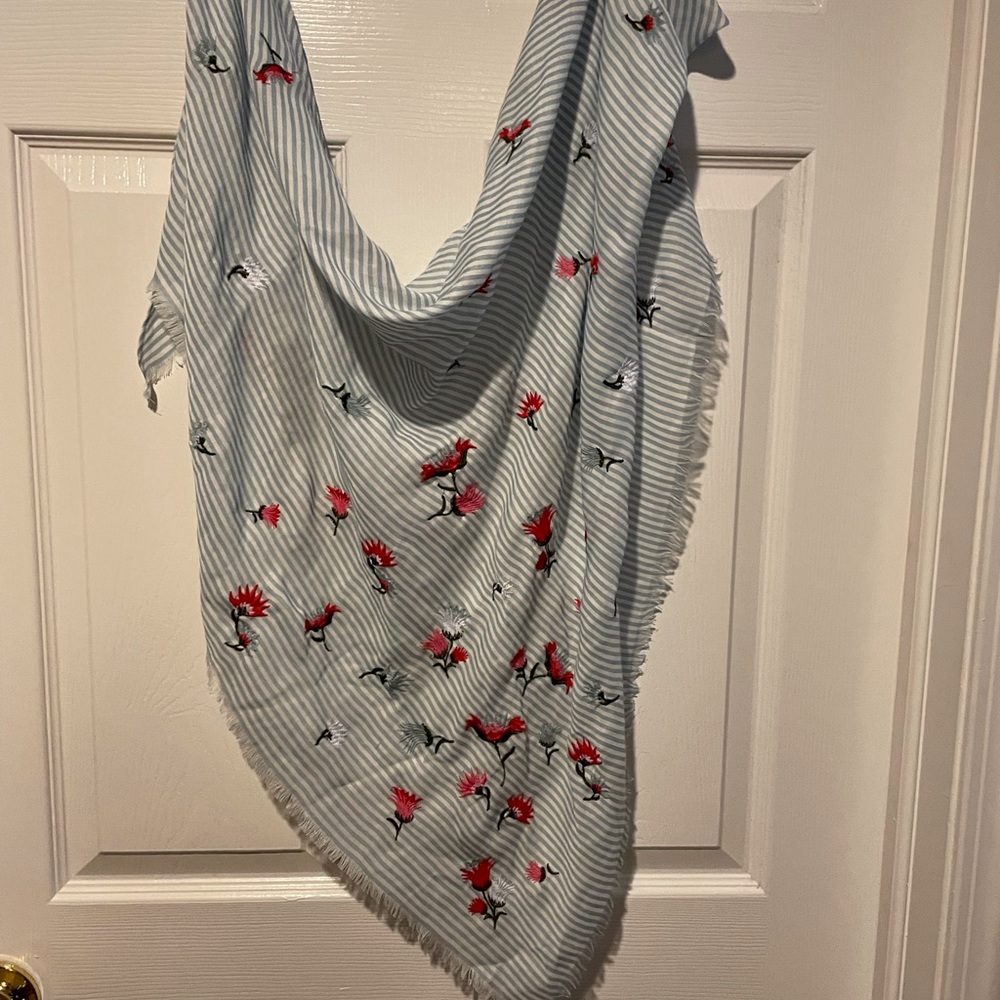 J. Jill Triangle Woven Scarf.  NWT.